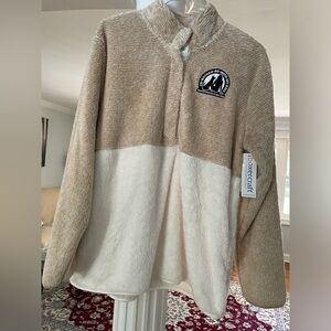 Boxercraft women’s fuzzy pullover 1/4 snap jacket with Logo on front size XLarge